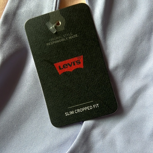 Levi’s Racerback Crop Top - Picture 4 of 4